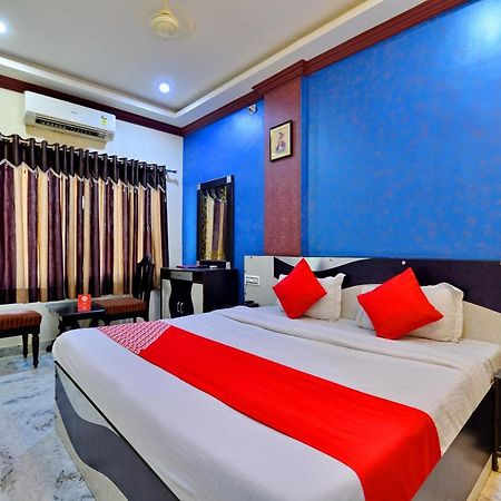 Oyo 6541 Hotel Relax Inn Udajpur Zewnętrze zdjęcie