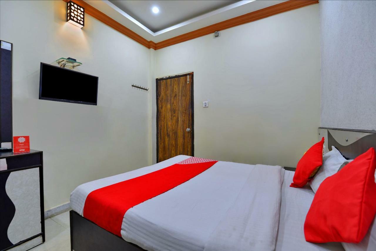 Oyo 6541 Hotel Relax Inn Udajpur Zewnętrze zdjęcie