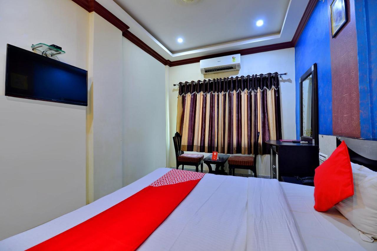 Oyo 6541 Hotel Relax Inn Udajpur Zewnętrze zdjęcie
